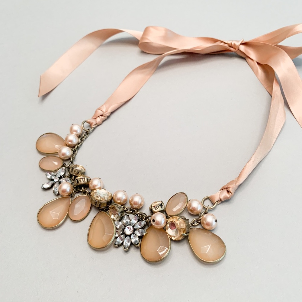 LOFT Womens Soft Pink Ribbon & Jewel Necklace with Gems and Crystal Flowers (OS)